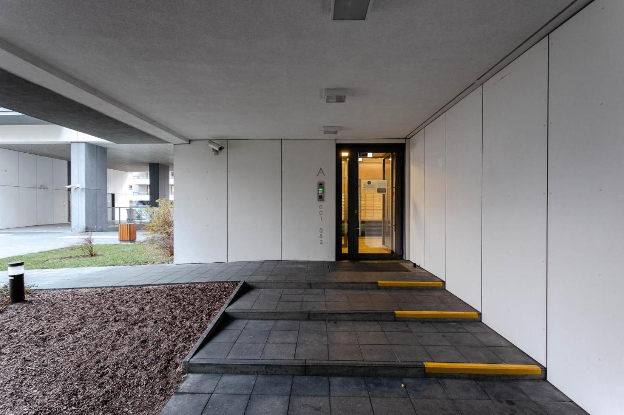 Chill Apartments Wola Center Warsaw Ngoại thất bức ảnh