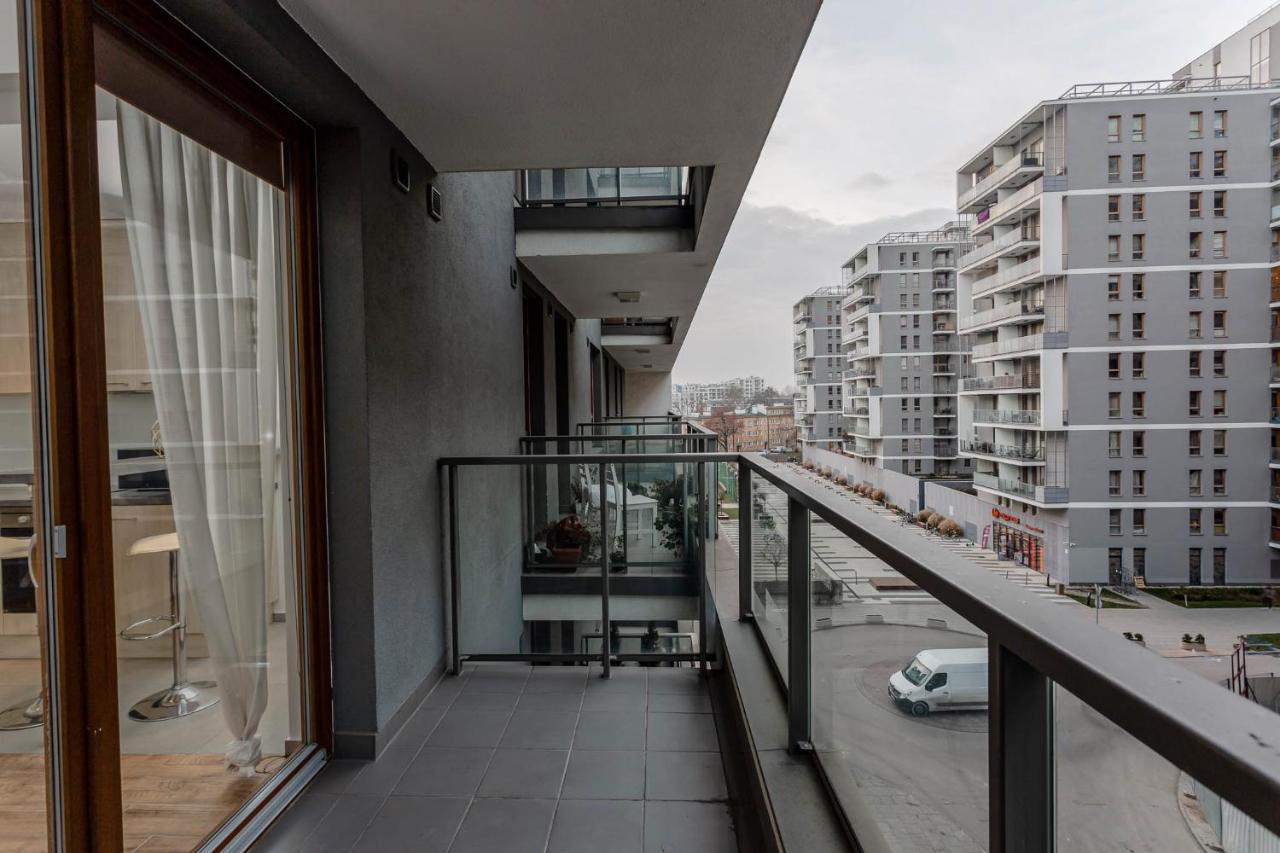 Chill Apartments Wola Center Warsaw Ngoại thất bức ảnh