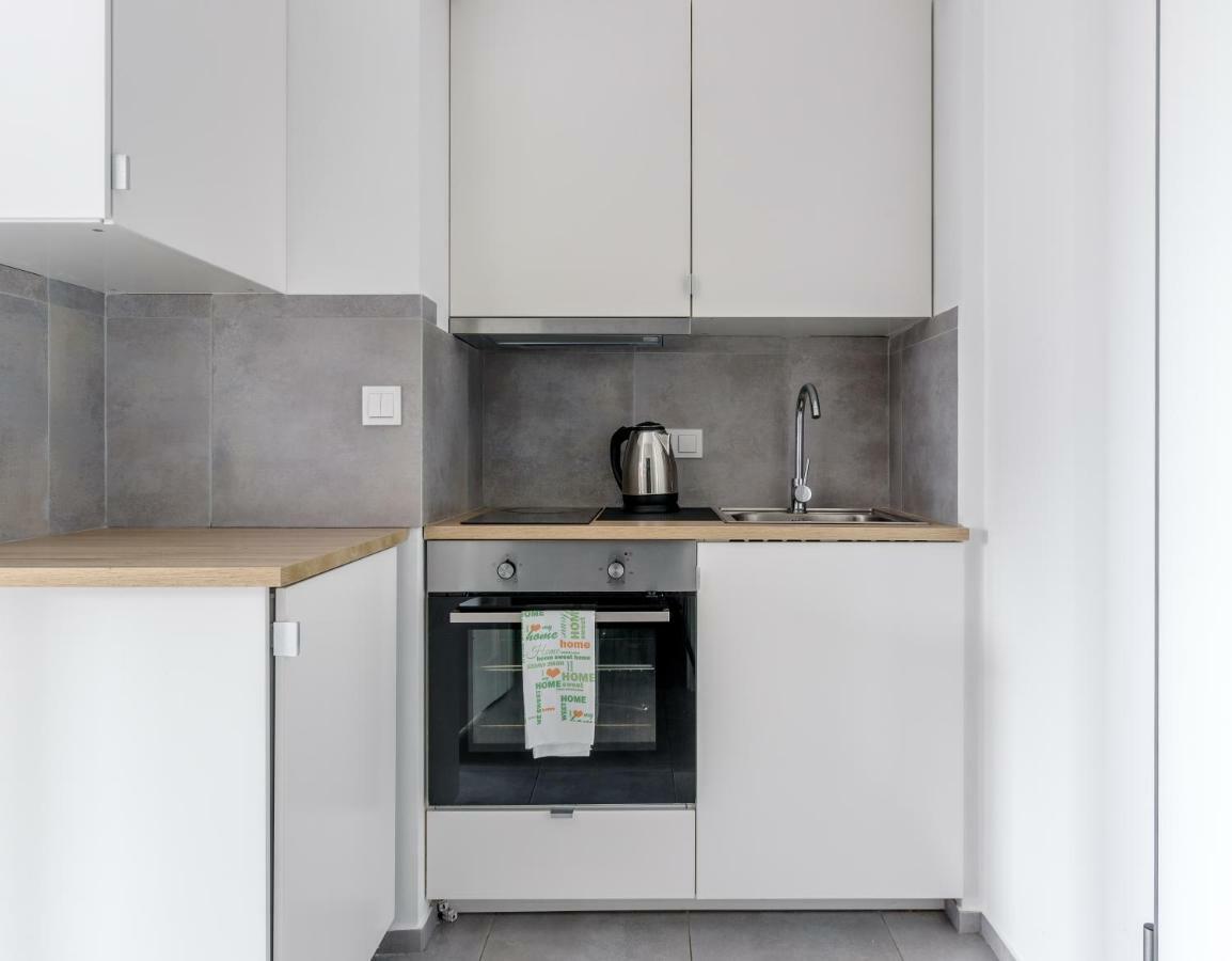 Chill Apartments Wola Center Warsaw Ngoại thất bức ảnh