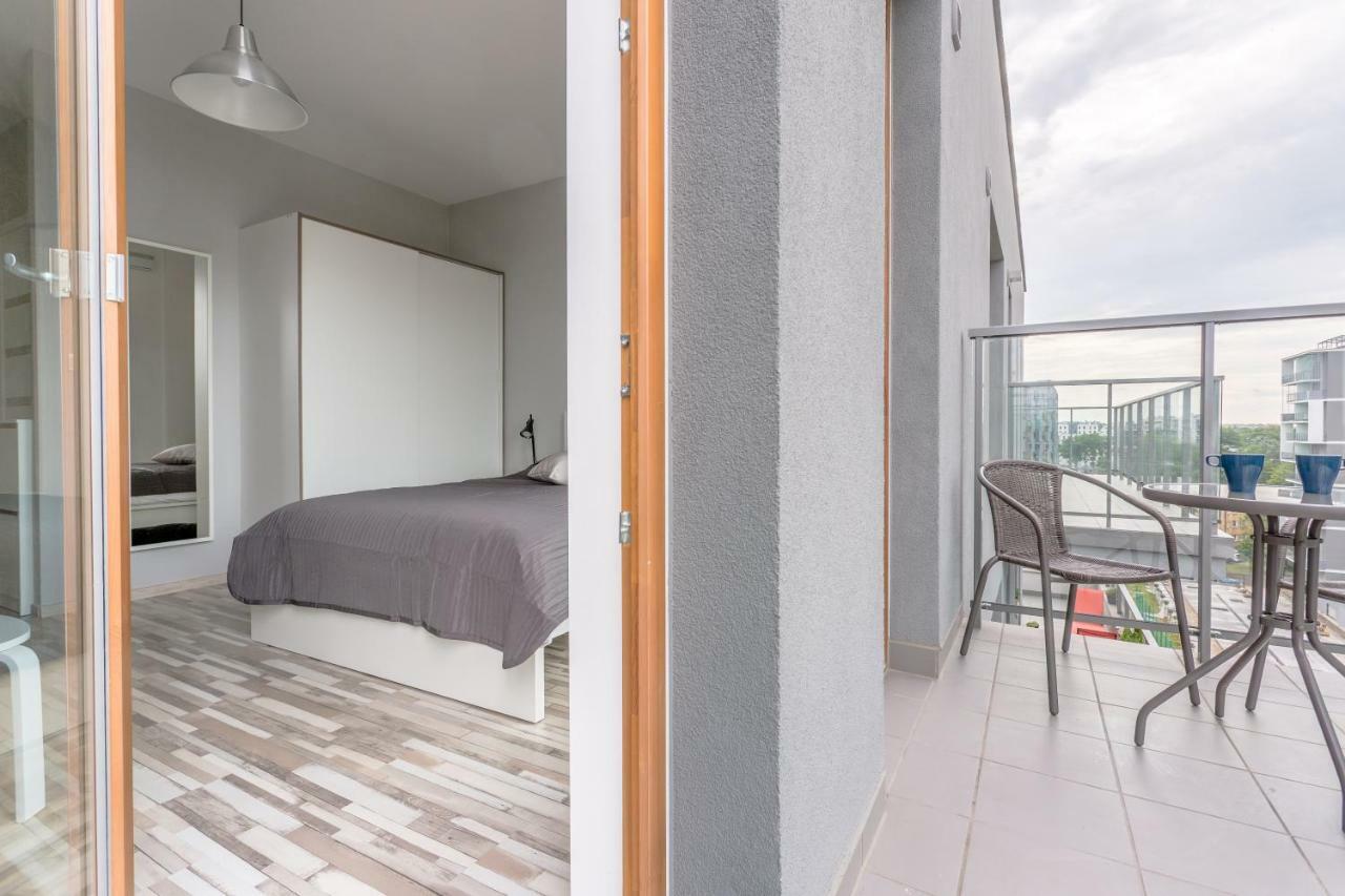 Chill Apartments Wola Center Warsaw Ngoại thất bức ảnh
