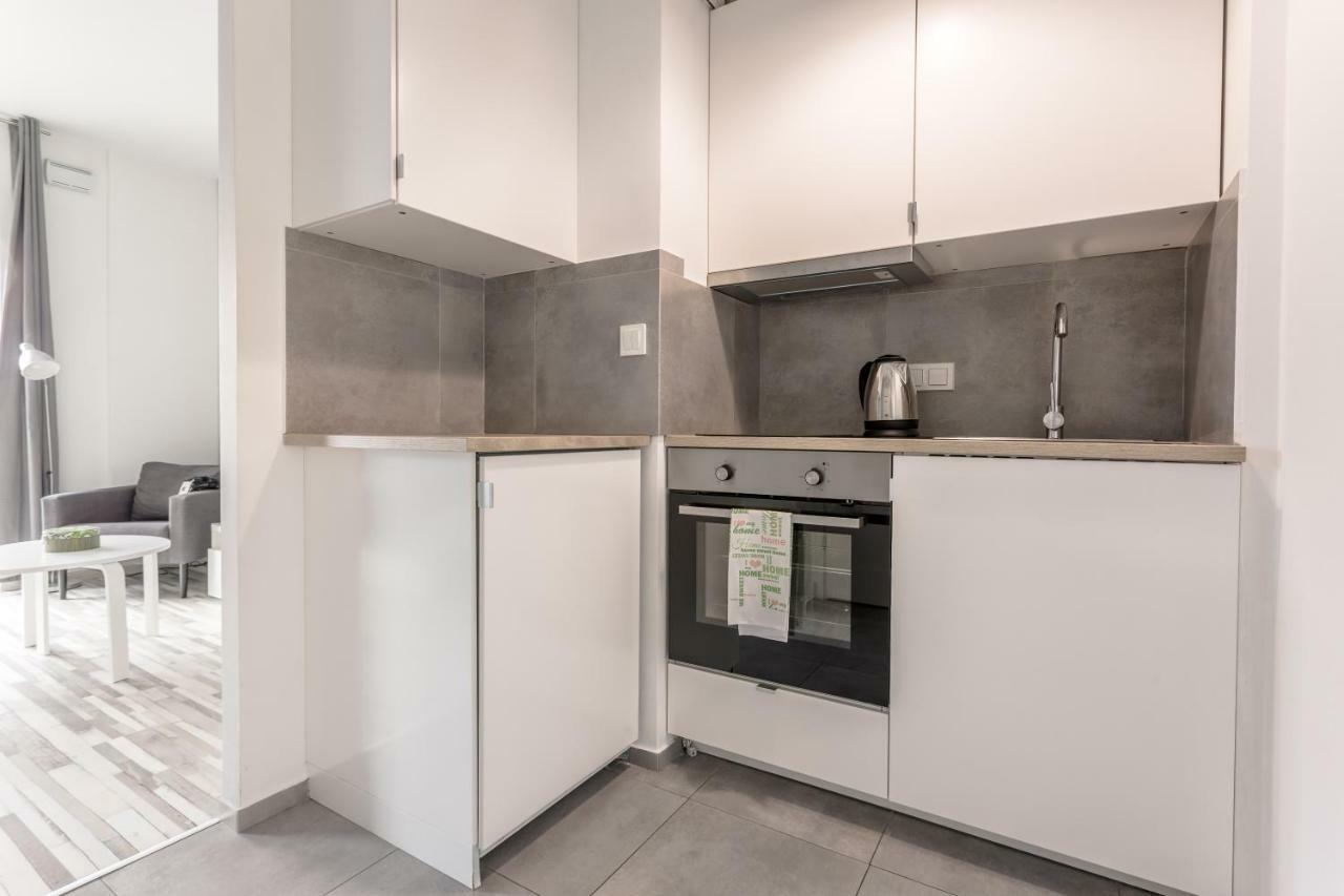 Chill Apartments Wola Center Warsaw Ngoại thất bức ảnh